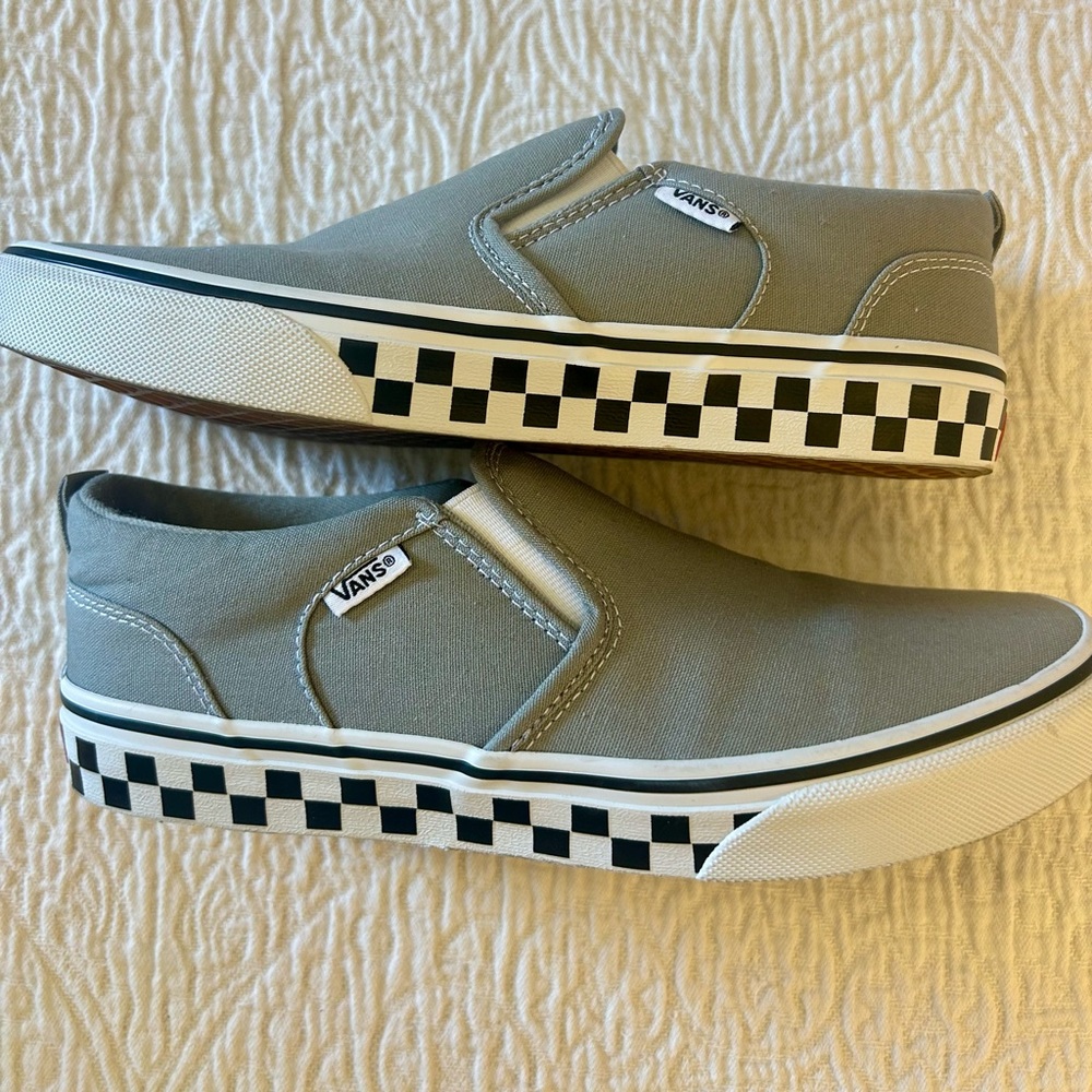 Vans Gray Slip-On Mens Womens Boys Shoes Sneakers Slip-ons 7 8 8.5